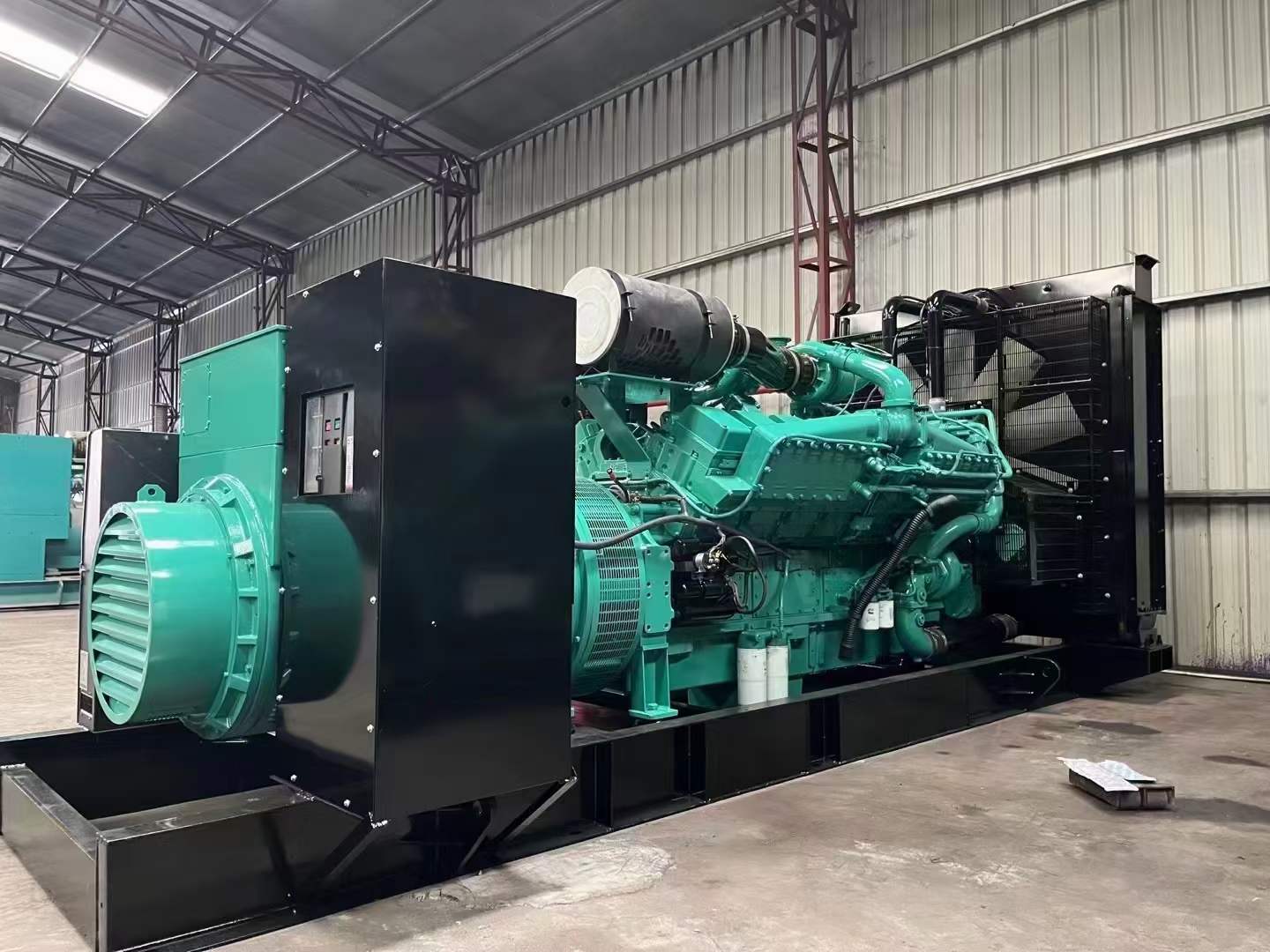 卫辉如何评估无功补偿装置的性能和效果？