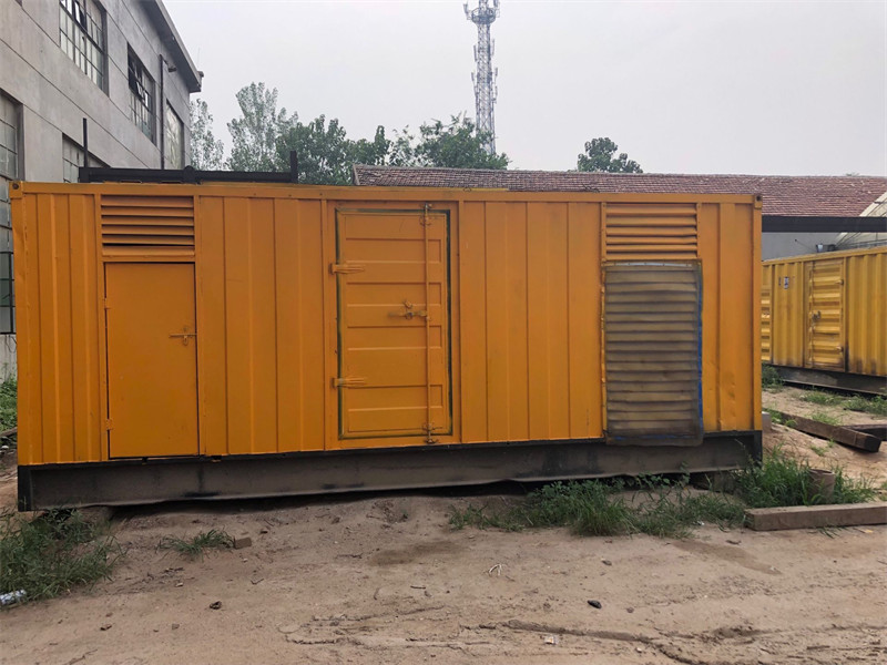 卫辉发电机出租进行负载测试时，电瓶电量不足的具体判断标准是什么？